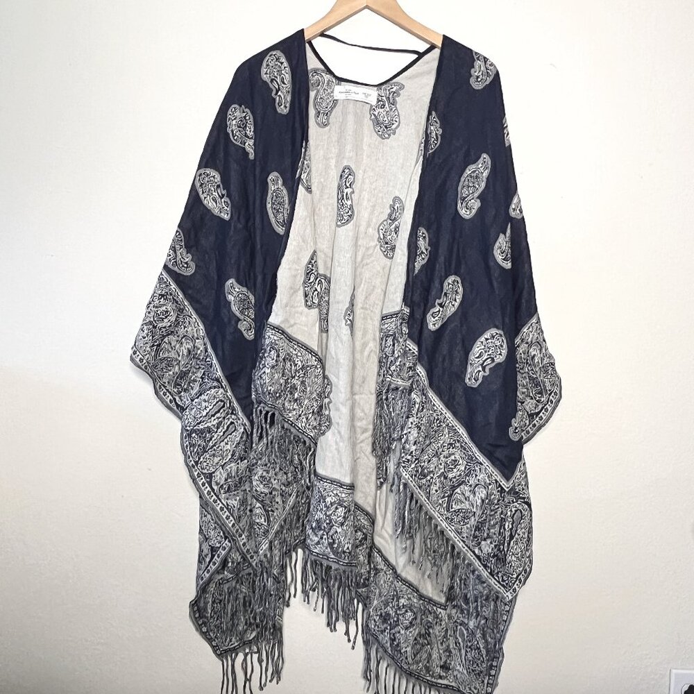 Abercrombie & Fitch Kimono Shawl Sewn Arms Navy Blue Fringe Threaded Embroidery